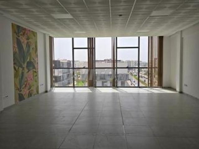 Superbe bureau de 77m² en vente à Agadir Bay