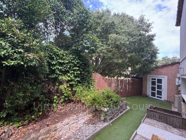 SUPERBE BAS DE VILLA T4 DE 117 M²