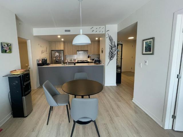Superbe condo à louer