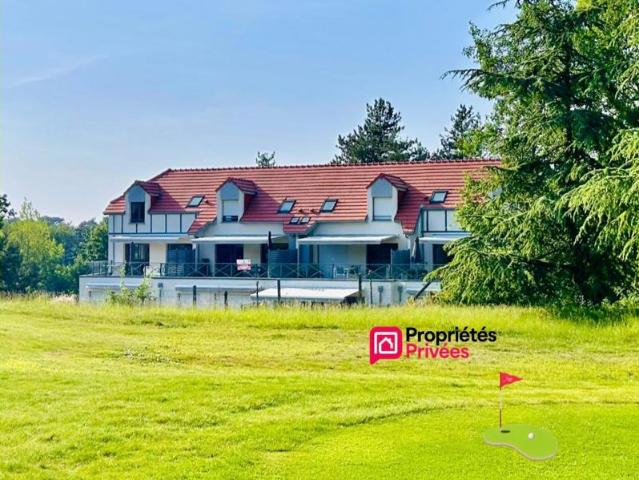 Superbe duplex 2 CHAMBRES, terrasse, garage et cave avec vue golf 73.44 m2