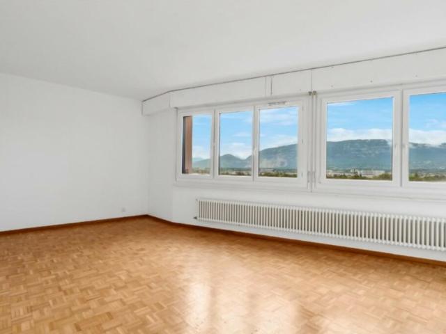 Superbe duplex de 6 pièces 140m2 au dernier étage à Onex