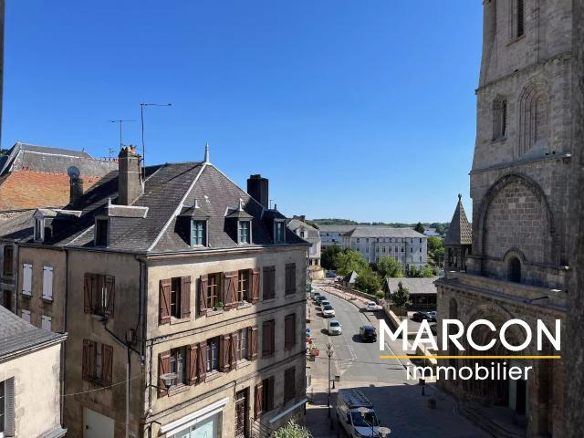 SUPERBE DUPLEX EN CENTRE VILLE