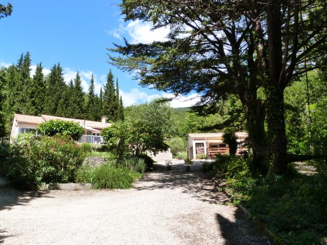 Superbe Domaine 9 pièces avec Piscine & Gîte proche Clermont l'Hérault Entre Montpellier et Béziers