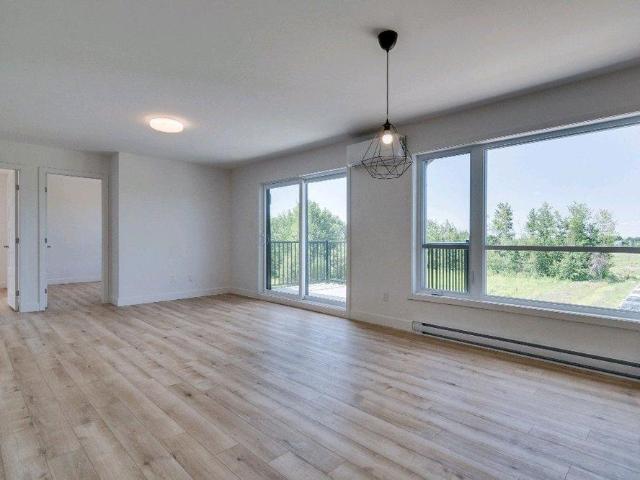 Superbe logement 4 1/2