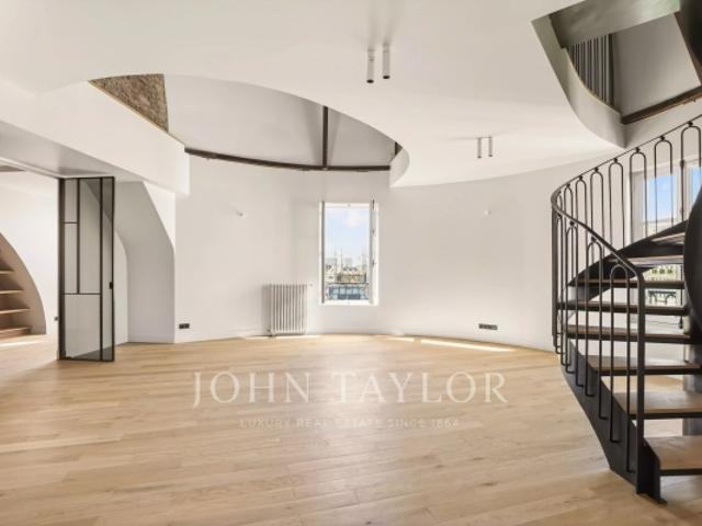 Superbe loft familial rénové Marais