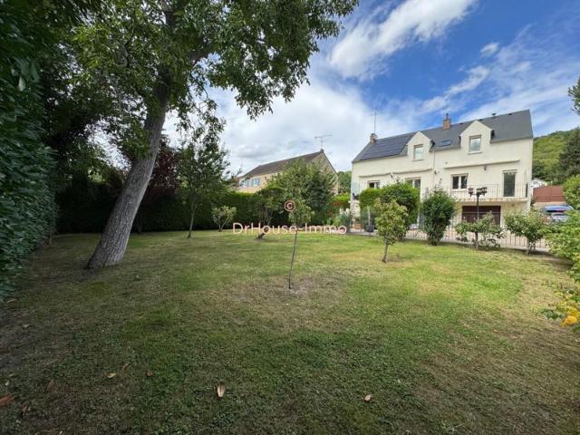 Superbe propriété 7 pièces + dépendance de 50m²