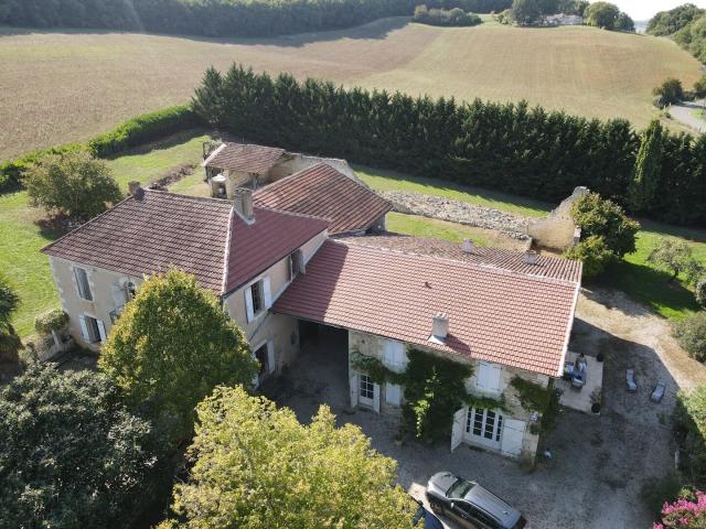 Superbe propriété à vendre en exclusivité près de Jégun, Ger. 360m² Jegun