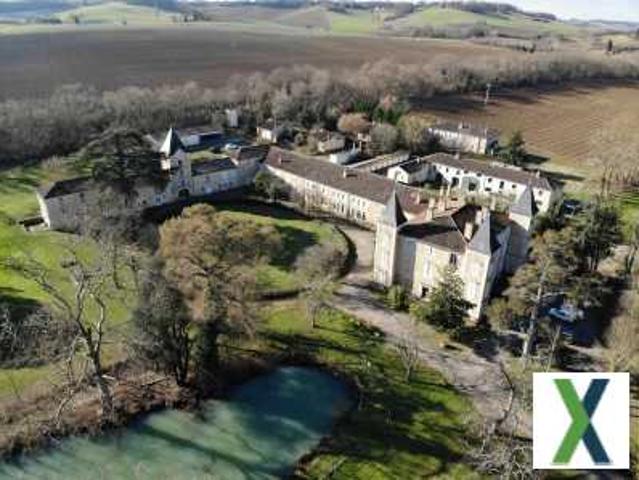 Superbe Propriété de Campagne pour Grand Projet