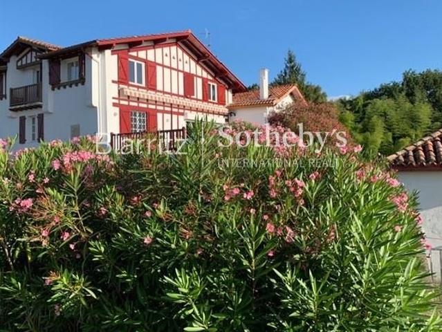 Superbe Propriete Historique Du XVIIIème siècle 467m² Bayonne
