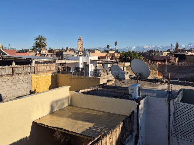 Superbe riad à vendre à Côté de grande Mosquée Bab Doukkala. Meublé