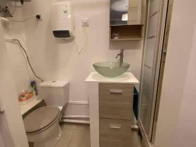 Superbe studio meublé 21m² tout compris au calme