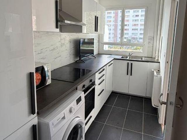 Superbe studio meublé 35m² rénové avec soin