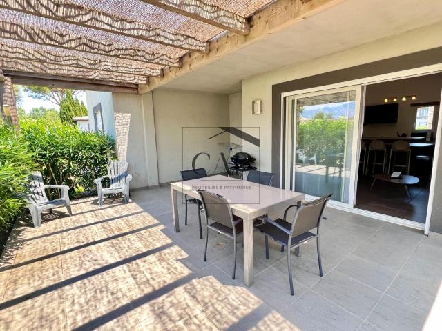 Superbe spacieux T2 * moderne meublé avec Terrasse, Piscines à St Cyprien
