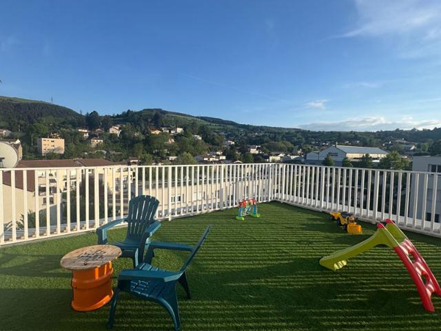 SUPERBE T4 AVEC TERRASSE ET PARKING