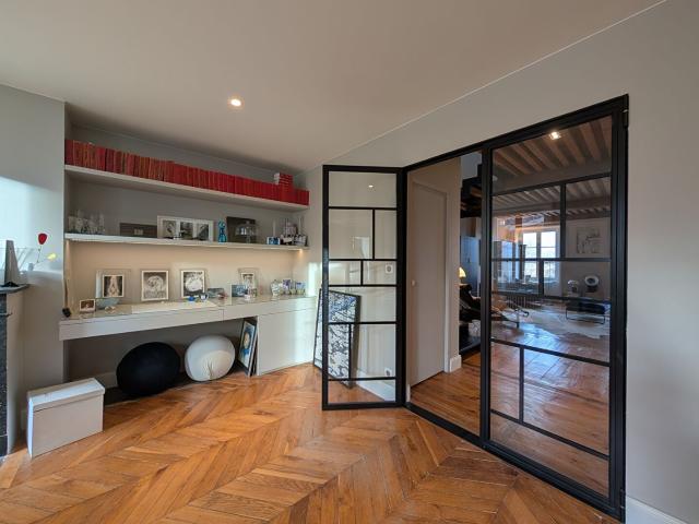 Superbe T7 dernier étage 175 m2 avec studio indépendant