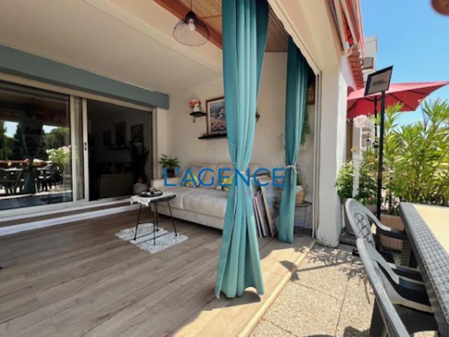 Superbe t1 en rez de jardin avec grande terrasse et jardin p