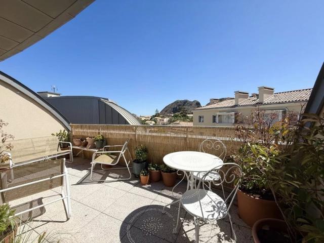 Superbe T2 avec terrasse à vendre à La Ciotat