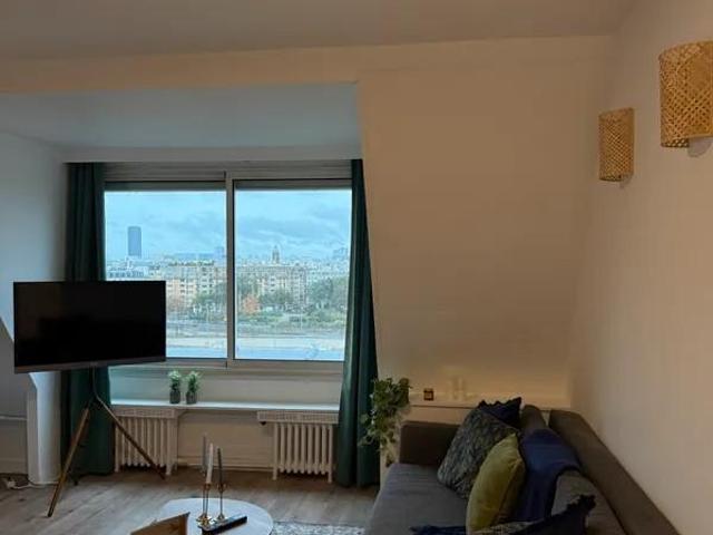 Superbe T2 de 37m² Vue Tour Eiffel sans vis à vis