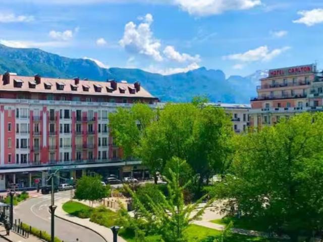 Superbe T2 en hypercentre d'Annecy