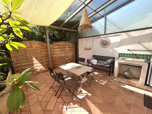 Superbe T3 meublé avec terrasse – Vauban / Notre Dame de la Garde