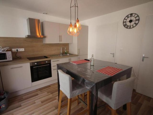 SUPERBE T3 MEUBLÉ DUPLEX Wazemmes 54m2