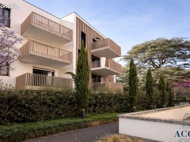 Superbe T3 avec terrasse au calme