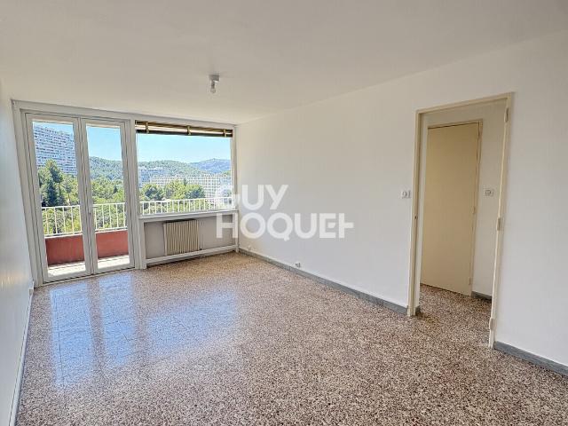 Superbe T3 de 57m² rénové avec vue mer à La Rouvière