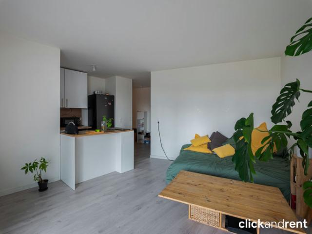 Superbe T3 lumineux de 59 m² avec balcon à Pantin