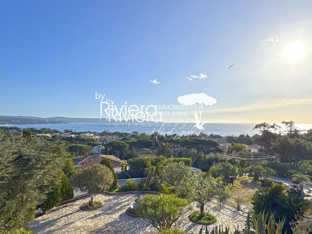 Superbe Vue Mer Plages A Pied Cavalaire Sur Mer 220m² Cavalaire sur Mer