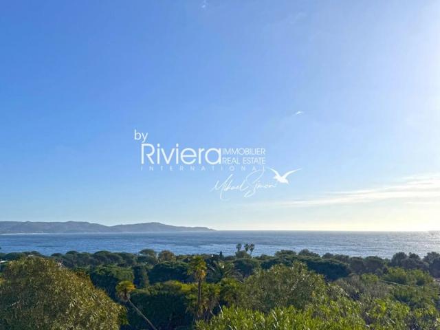 SUPERBE VUE MER PLAGES A PIED Cavalaire Sur Mer