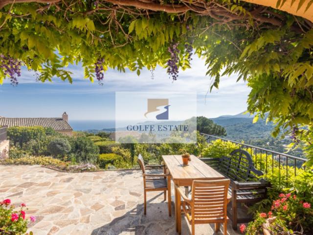 Superbe vue mer, villa avec piscine, 5 chambres et studio