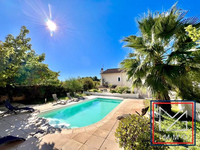Superbe Villa Neuve, Independante Vue Mer Face Aux Plages Av. 250m² La Seyne sur Mer