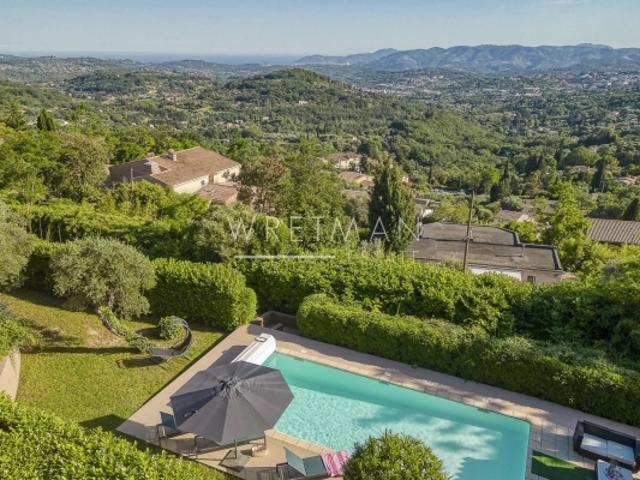 Superbe villa avec magnifique vue panoramique Magagnosc