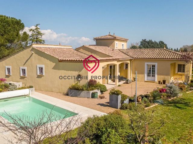 Superbe villa avec piscine chauffée et jardin paysager, proc. 132m² Castelnaudary