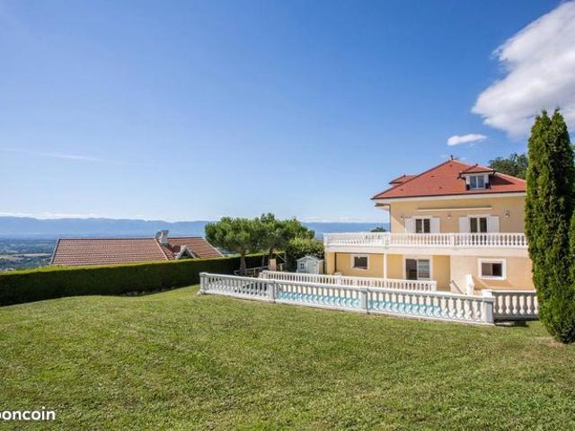Superbe villa avec vue panoramique sur Genève et le lac