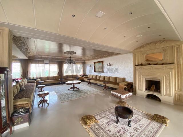 Superbe villa à vendre – Nassim/Route Bouskoura