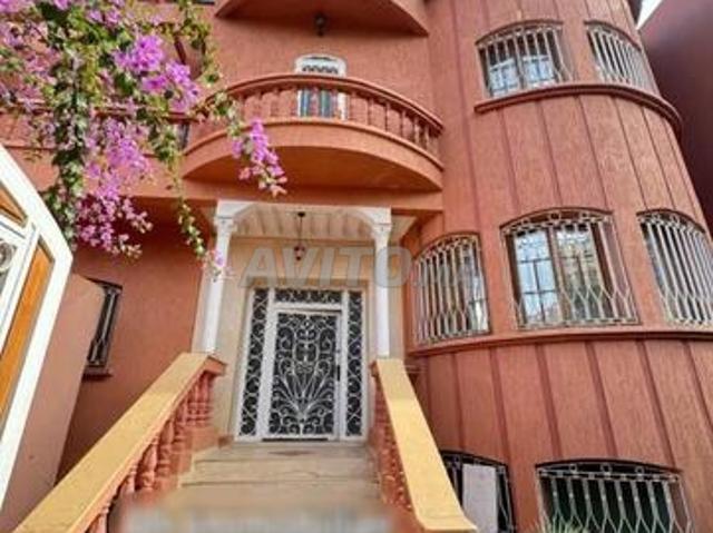 Superbe villa à vendre au cœur du quartier Riad Salam