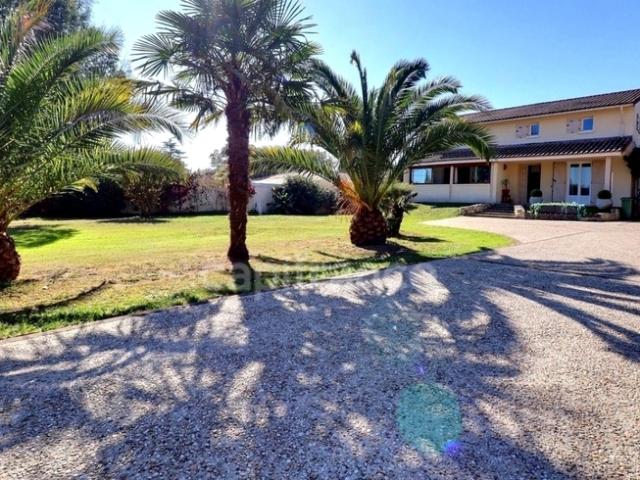 superbe villa a vendre à 15 minutes de bordeaux