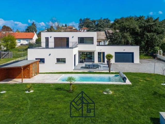 SUPERBE VILLA COMPTEMPORAINE VILLEREST PROXIMITE BOURG R