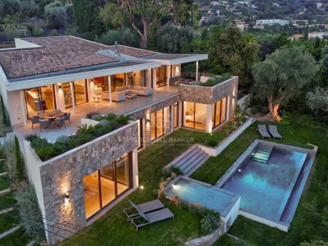 Superbe villa contemporaine avec vue panoramique