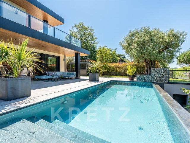 Superbe Villa contemporaine dans un domaine privé et sécuris. 361m² Villette d'Anthon
