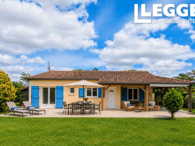 Superbe villa de golf de 3 chambres sur l'un des plus beaux doubles terrains Les Forges avec terrasse agrandie