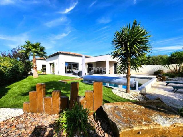 Superbe villa de plain pied à trois kilomètres de Pézenas