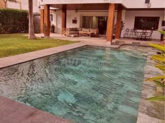 Superbe villa en vente dar bouazza 700m