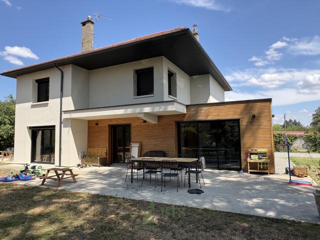 Superbe villa entièrement rénovée