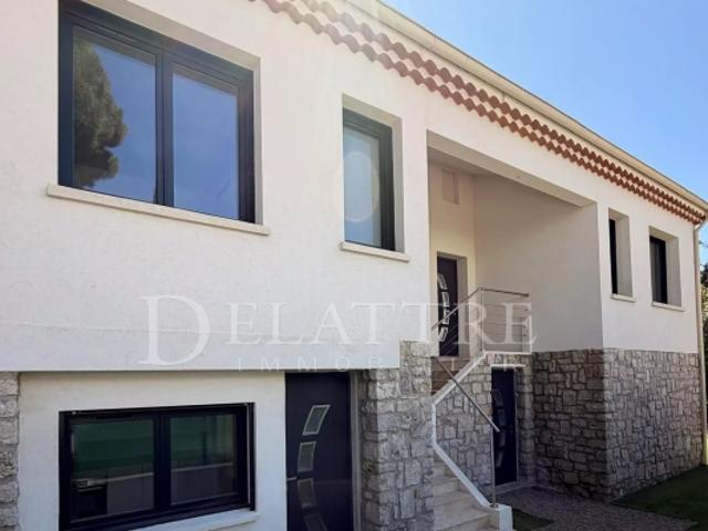 Superbe villa entièrement rénovée Cannes Petit Juas