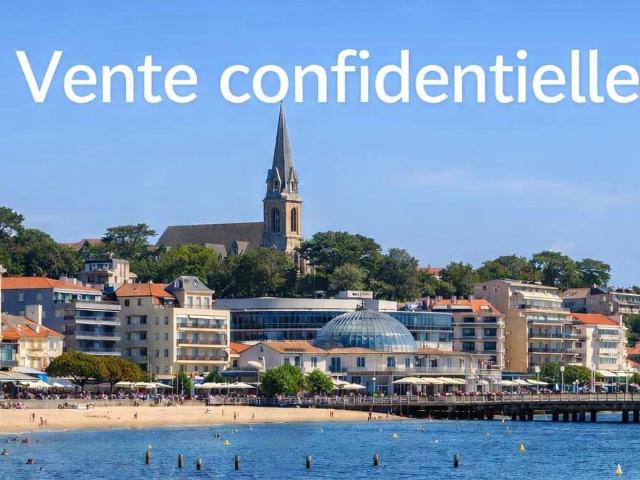 Superbe villa idéalement située à 10 du centre ville d'Arcachon