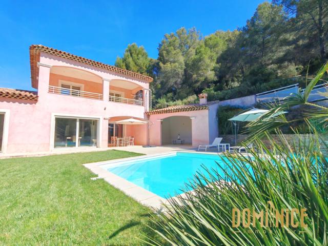 Superbe villa Saint Martin du Var, grand standing et piscine
