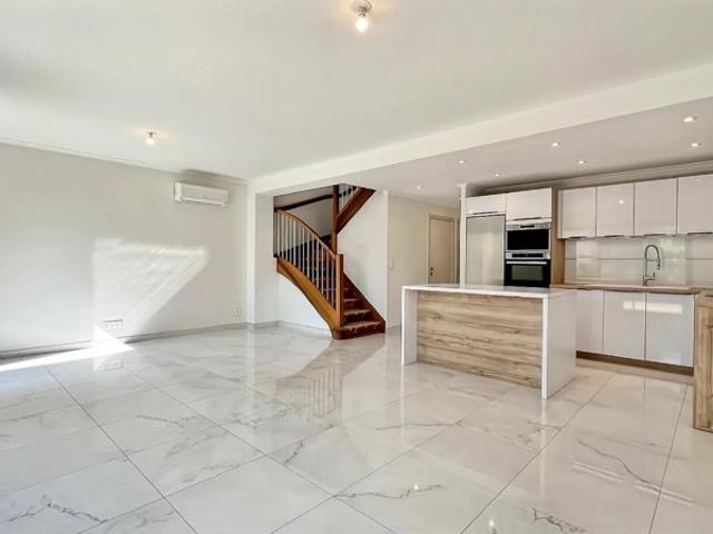 Superbe villa T4 neuve avec jardin et garage