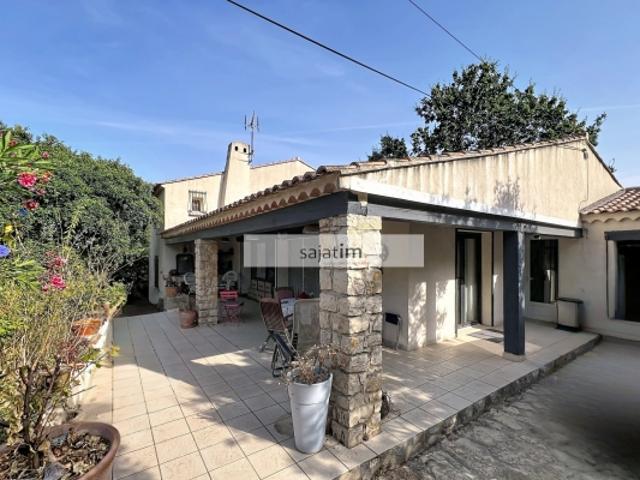 superbe VILLA T6 de STANDING proche du BRUSC